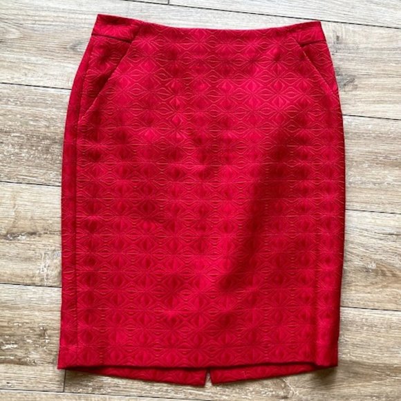 The Limited Dresses & Skirts - The Limited Red Embossed Pencil Skirt Size 0
